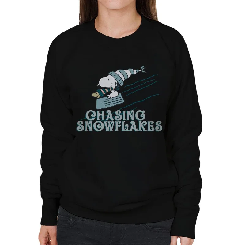 Peanuts Christmas Snoopy Chasing Snowflakes Women's Sweatshirt Hoodie with Longline Fit Extended Stylish Peanuts Christmas Snoopy Chasing Snowflakes Women's Sweatshirt Hoodie with Longline Fit Extended Stylish