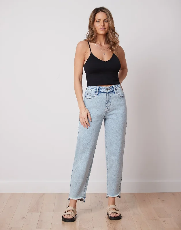 Yoga Jeans "Chloe High Rise" Casual Straight-Leg Jeans