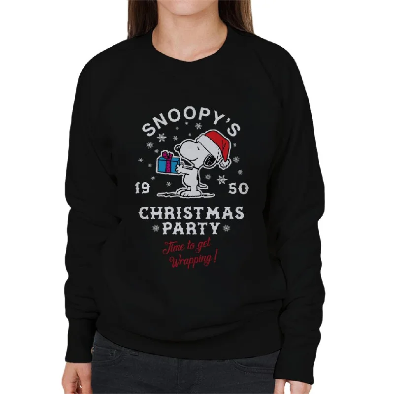 Peanuts Snoopy's Christmas Party Time To Get Wrapping Women's Sweatshirt Hoodie with Thumb Holes Functional Cozy Peanuts Snoopy's Christmas Party Time To Get Wrapping Women's Sweatshirt Hoodie with Thumb Holes Functional Cozy