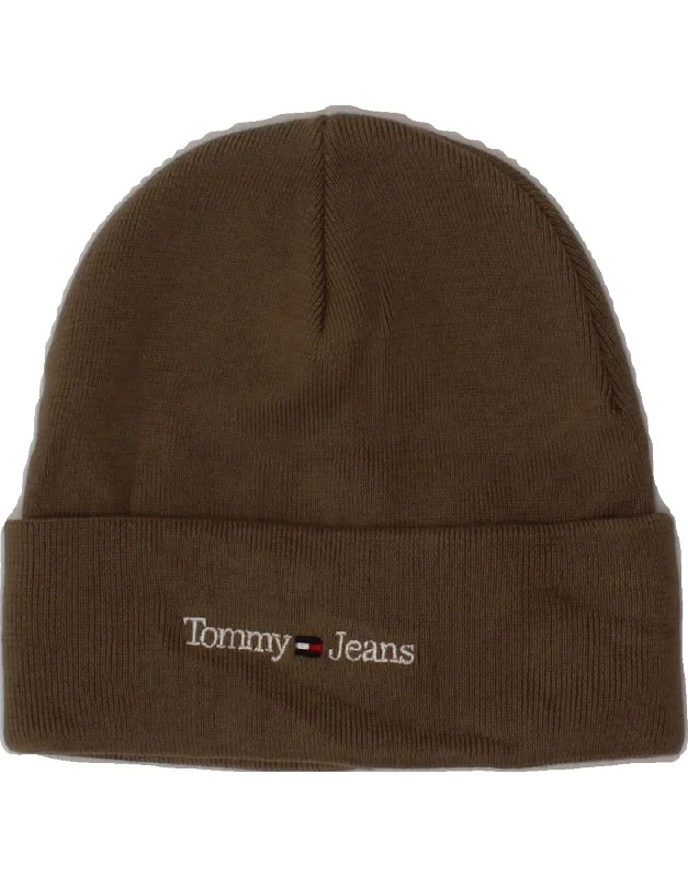 TOMMY JEANS Mens Graphic Beanie Hat One Size Brown Acrylic Elegant Tapered Leg Denim TOMMY JEANS Mens Graphic Beanie Hat One Size Brown Acrylic Elegant Tapered Leg Denim