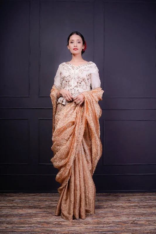 SAREE WITH BLOUSE Classic Minimalist Blouse