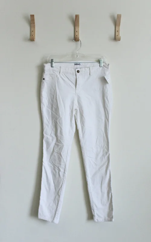 New York & Company White Corduroy Pants | Size 8 Comfy Athletic Pants