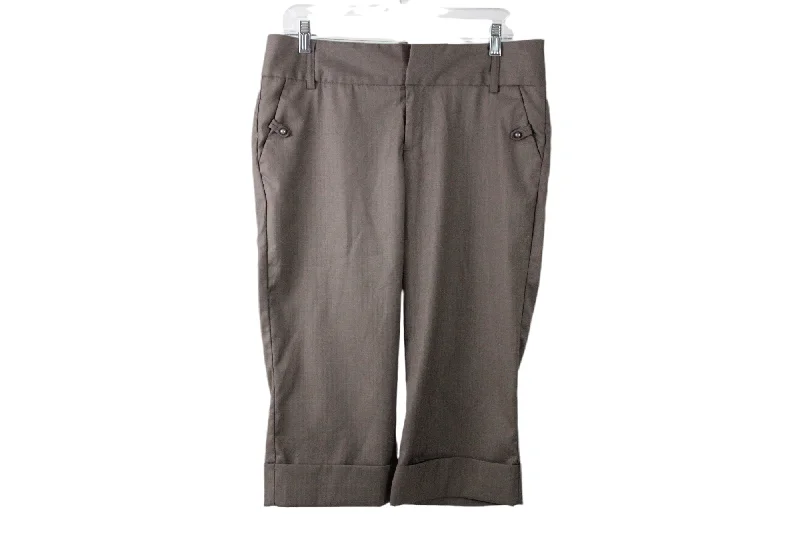 Old Navy Low Waist Brown Capri Pant | 8 Classic Straight Pants