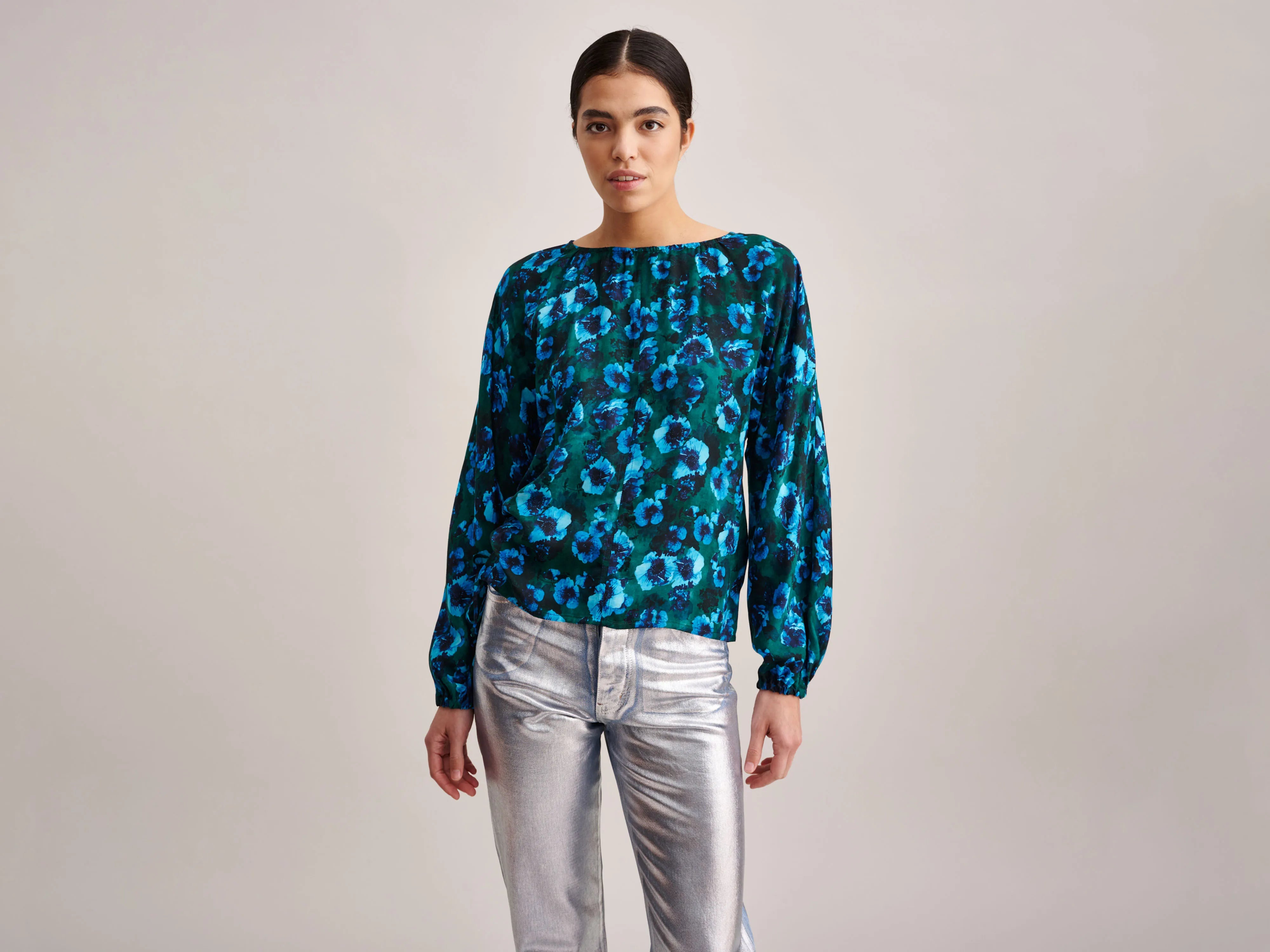 Aida Blouse (232 / W / DISPLAY D) Embroidered Floral Blouse