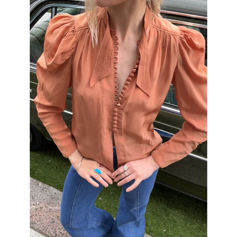 1970s Quorum blouse peach Smart Business Blouse