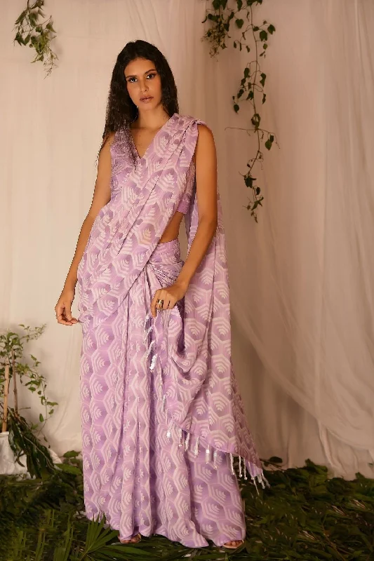 Hand-embroidered Printed Blouse with Draped Saree Elegant Silk Blouse
