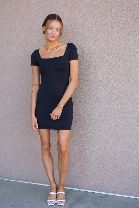Stacy Dress- Second Skin- Rd Style