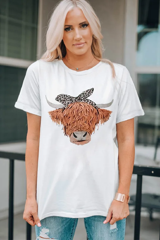 Animal Graphic Round Neck T-Shirt Solid Print Embellished