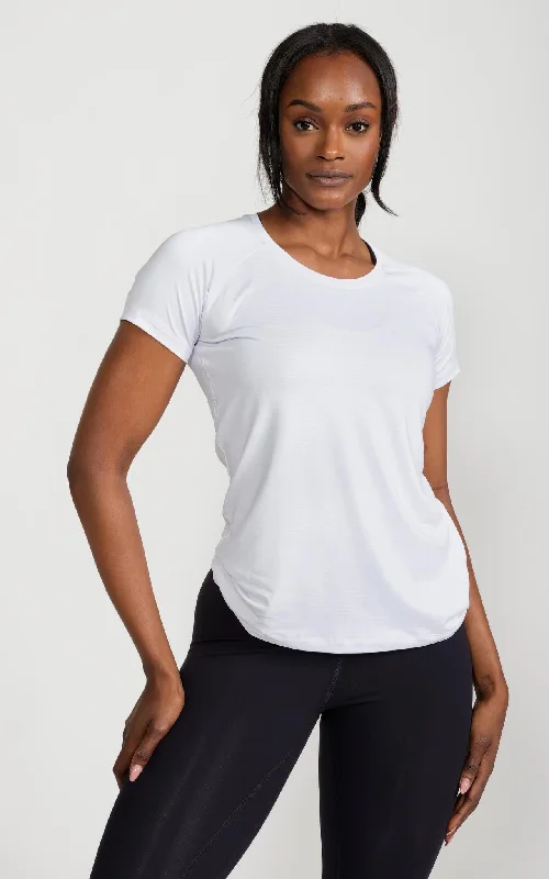 Women's Lux-Tech Shirt in White Fitted T-Shirt Seamless Stretchy