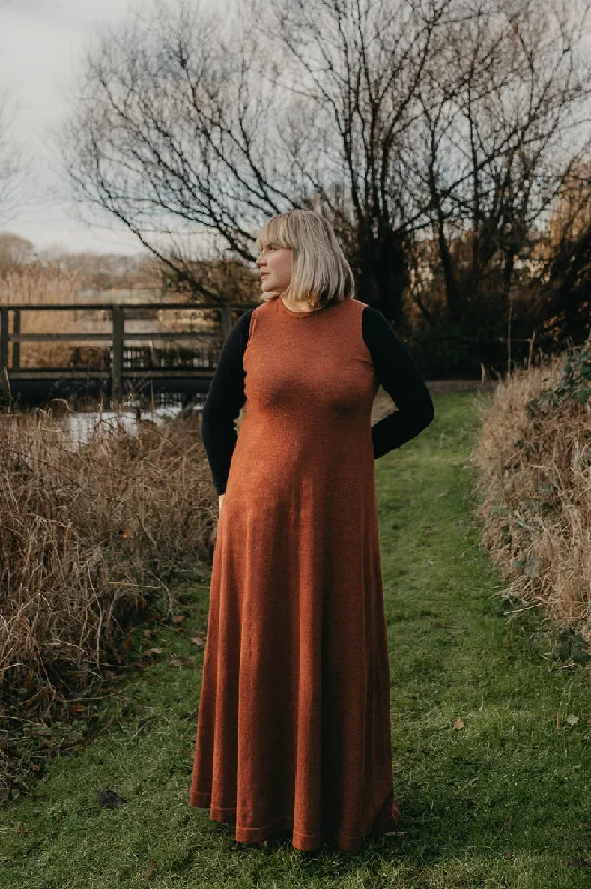 Eden Fine Wool Maxi Dress in Chestnut Comfortable Fitted Maxi Dress