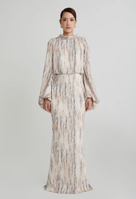 nichii X NURITA HARITH Patterned Cinched Waist Bell Cuff Maxi Dress Stylish Maxi Dress with Pleats nichii X NURITA HARITH Patterned Cinched Waist Bell Cuff Maxi Dress Stylish Maxi Dress with Pleats