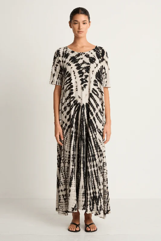 Raquel Allegra Bantu Maxi Dress - Black Dirty White Comfortable Maxi Dress with Sleeves