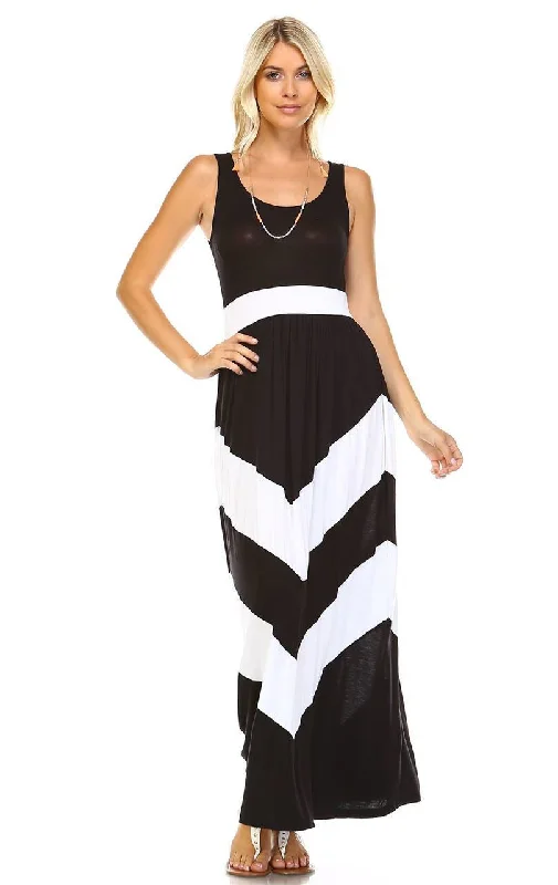 Sleeveless Long Evening Chevron Maxi Dress Black White Trendy V-Neck Maxi Dress