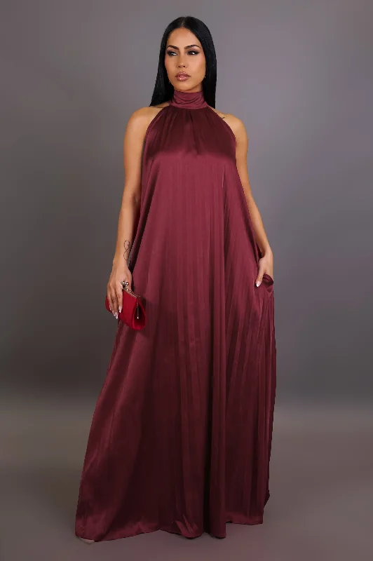 Touching The Sky Maxi Dress - Red Elegant Pleated Maxi Dress