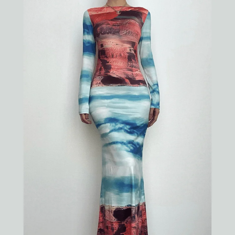 Long sleeve abstract crewneck contrast maxi dress Comfortable Fit-and-Flare Maxi Dress Long sleeve abstract crewneck contrast maxi dress Comfortable Fit-and-Flare Maxi Dress