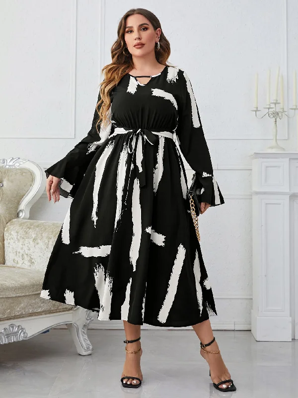 Popular Black White Characteristic Neckline Flared Plus Size Maxi Dress Elegant Sleeveless Maxi Dress Popular Black White Characteristic Neckline Flared Plus Size Maxi Dress Elegant Sleeveless Maxi Dress