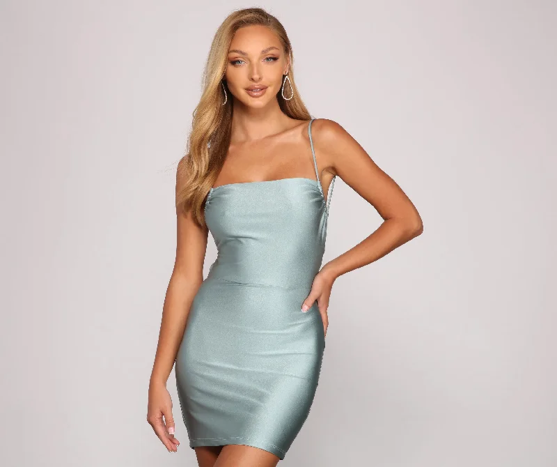 Sleek And Stunning Sleeveless Mini Dress Elegant Mini Dress with Pleats