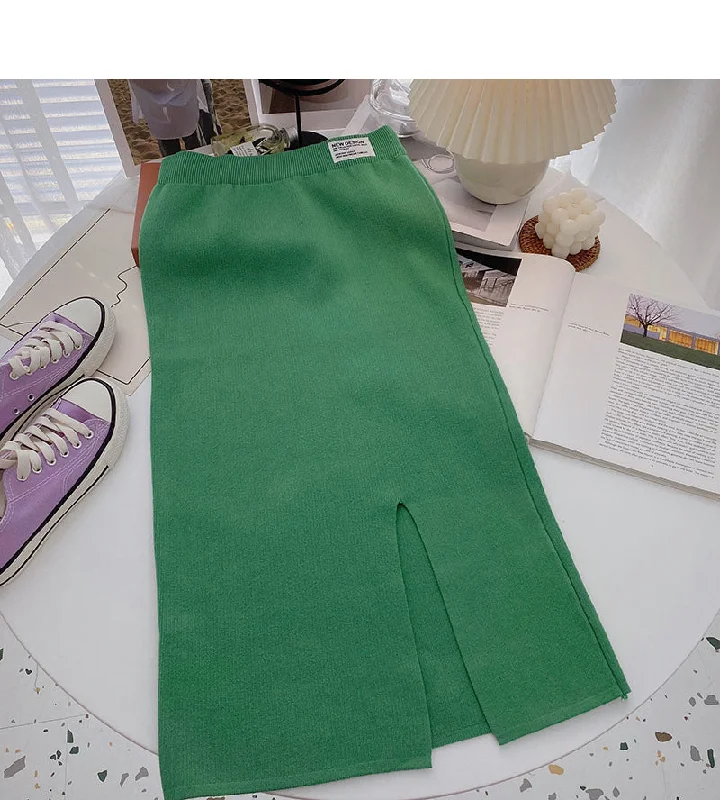 Korean version of A-line skirt with a high waist and a fork 5760 corduroy skirt cozy Korean version of A-line skirt with a high waist and a fork 5760 corduroy skirt cozy
